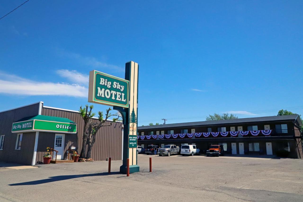 Big Sky Motel Roundup Ngoại thất bức ảnh